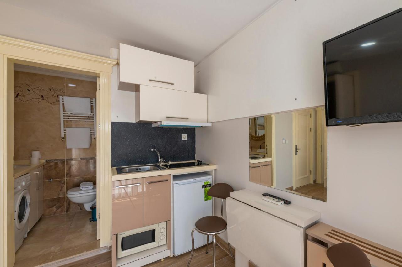 Taksim Peri Suite Istanbul Exterior photo