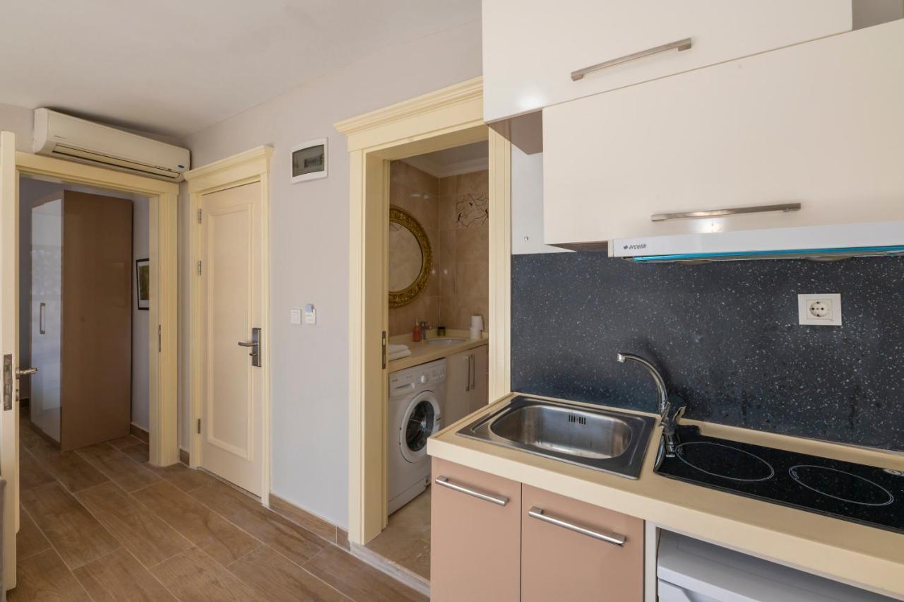 Taksim Peri Suite Istanbul Exterior photo